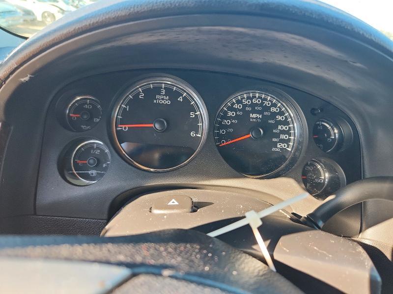 2011 GMC Yuk den