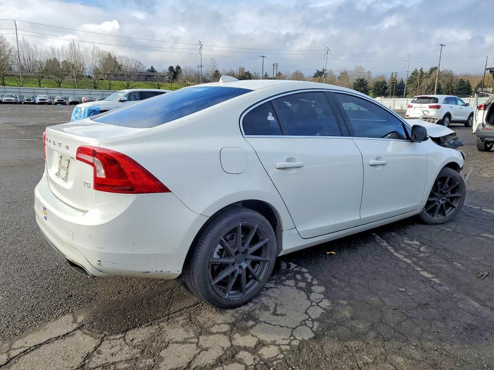 2015 Volvo S60 Premier+