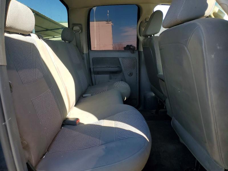 2006 Dodge RAM 1500 ST