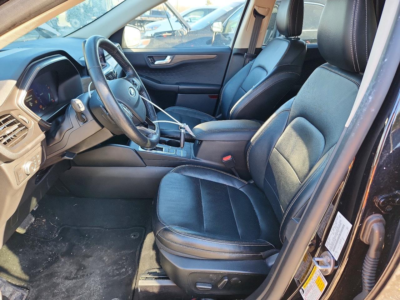2020 Ford Escape Titanium