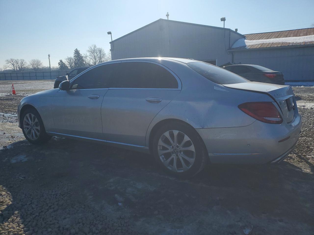 2017 Mercedes-Benz E 300 4matic