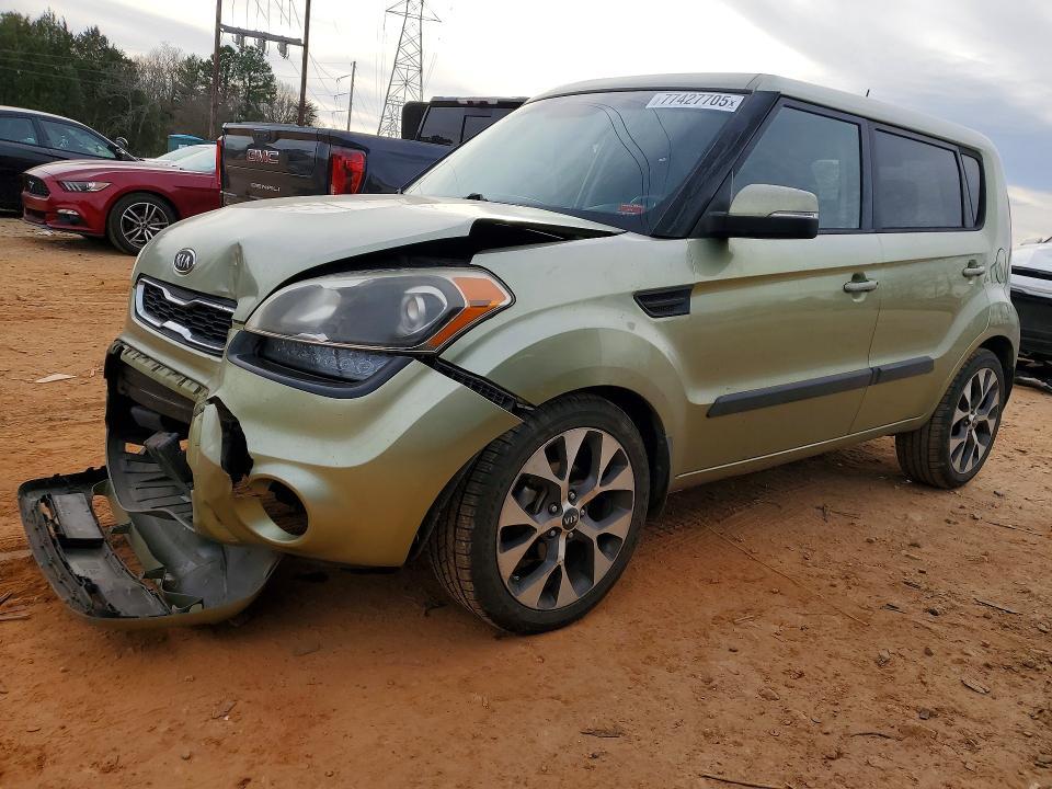 2012 KIA Soul +