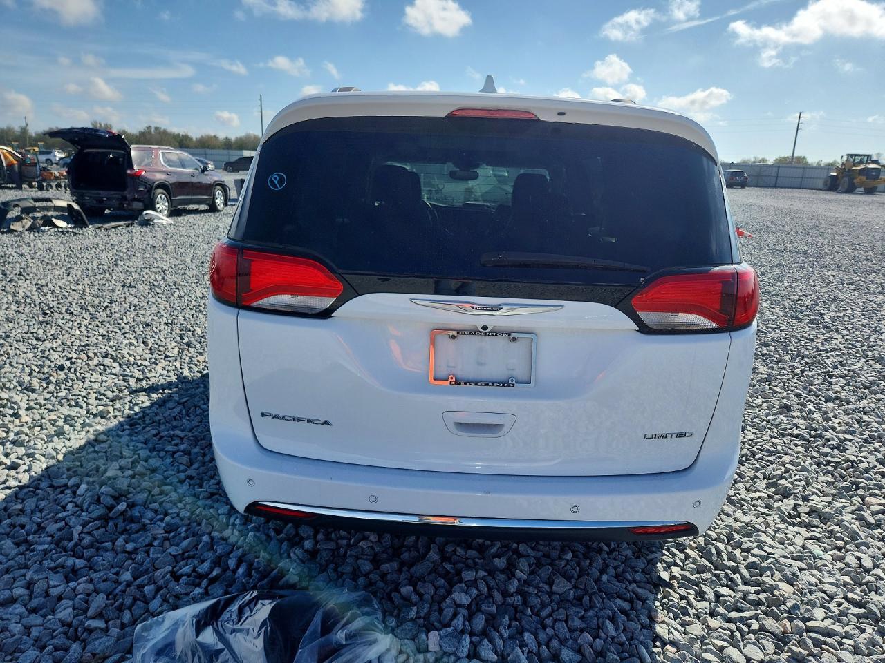 2020 Chrysler Pacifica Limited