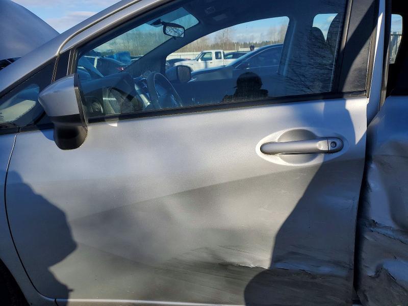 2015 Niss Versa Note