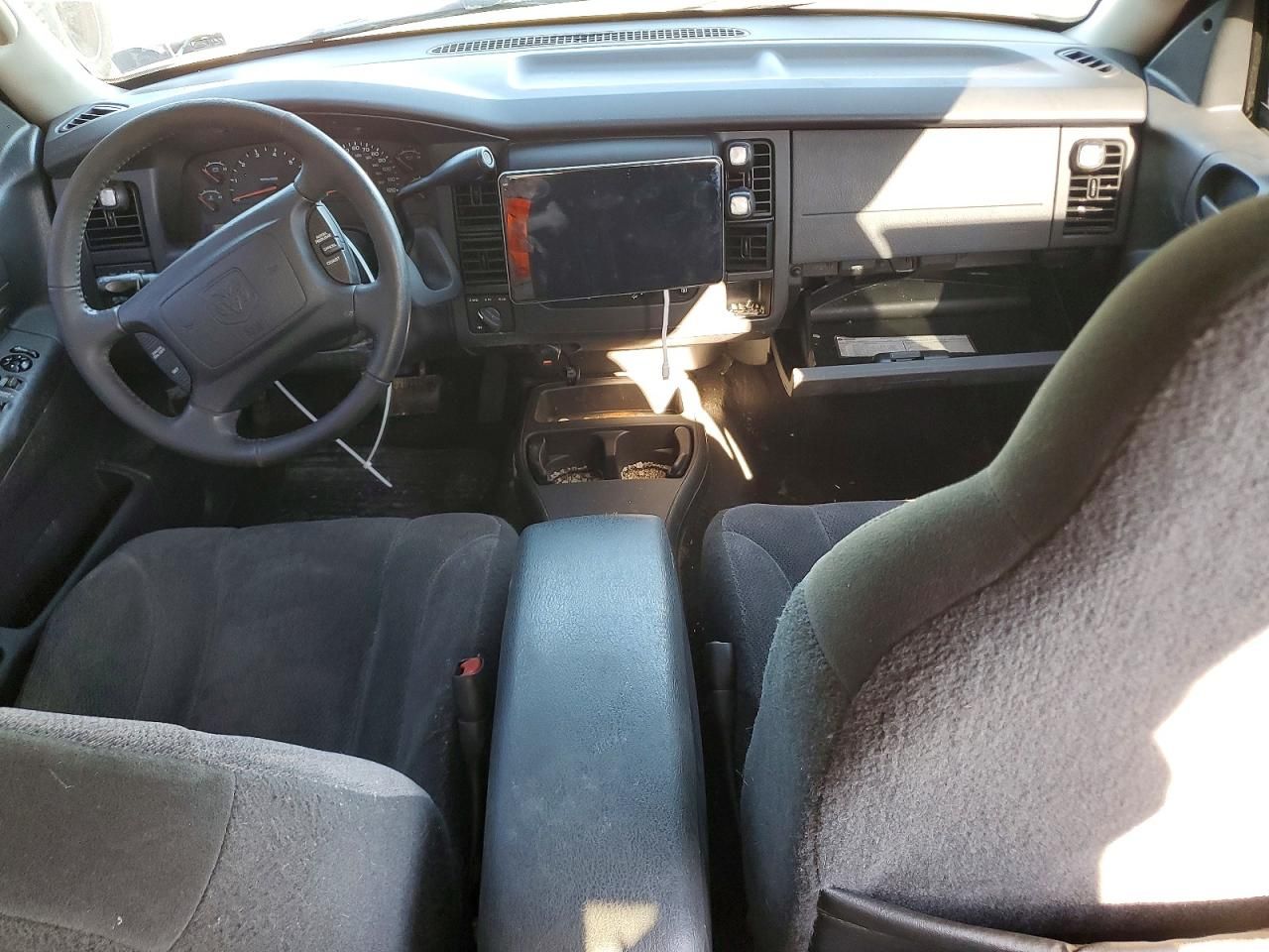 2004 Dodge Dakota Quad Sport