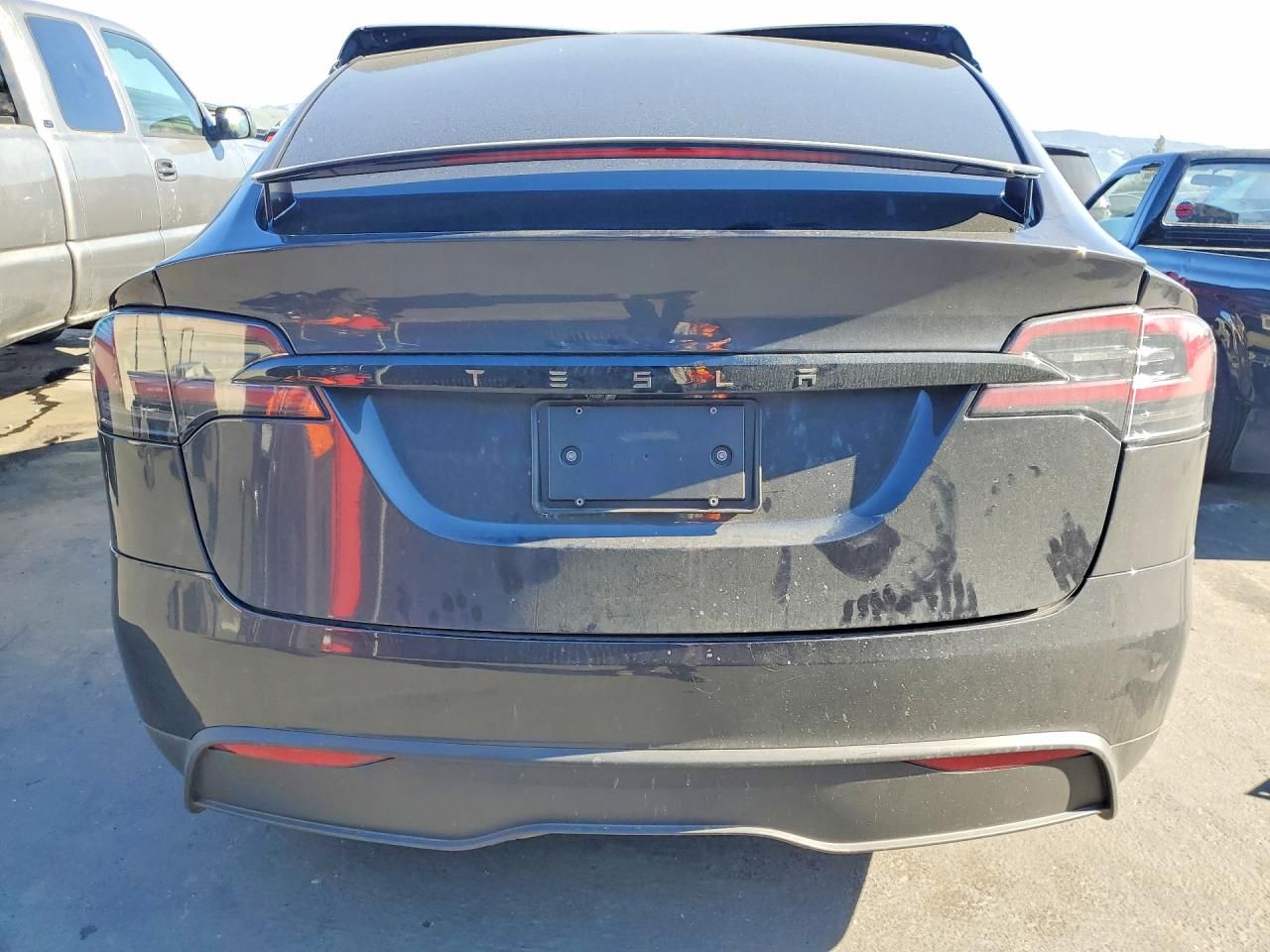 2025 Tesla Model x