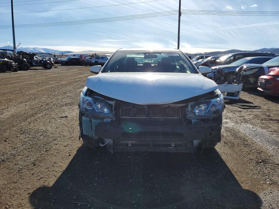 2014 Toyota Camry Hybrid