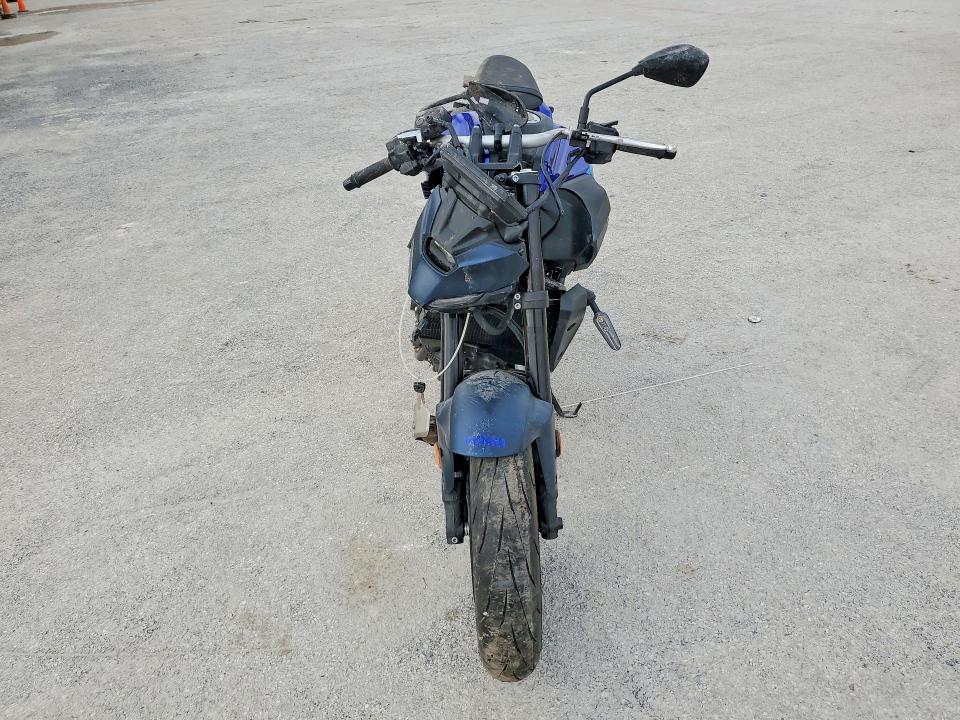 2025 Yamaha MTN690