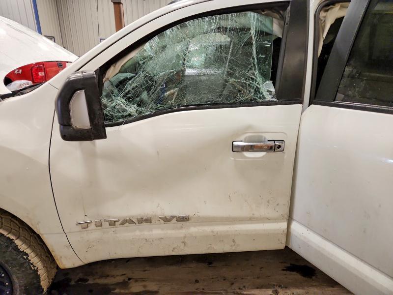 2019 Nissan Titan sv