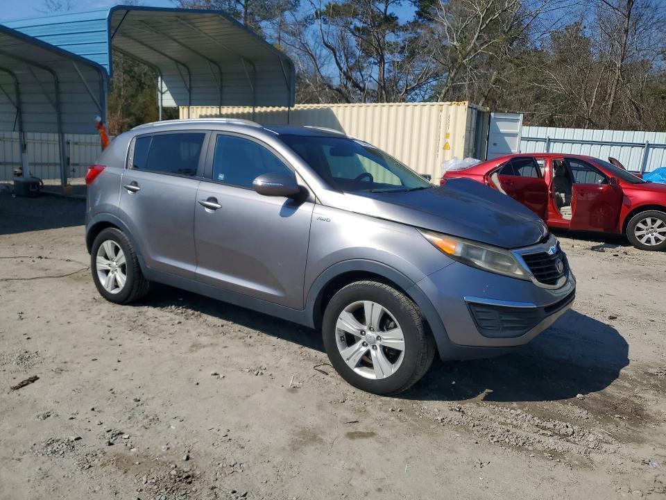 2013 KIA Sportage lx