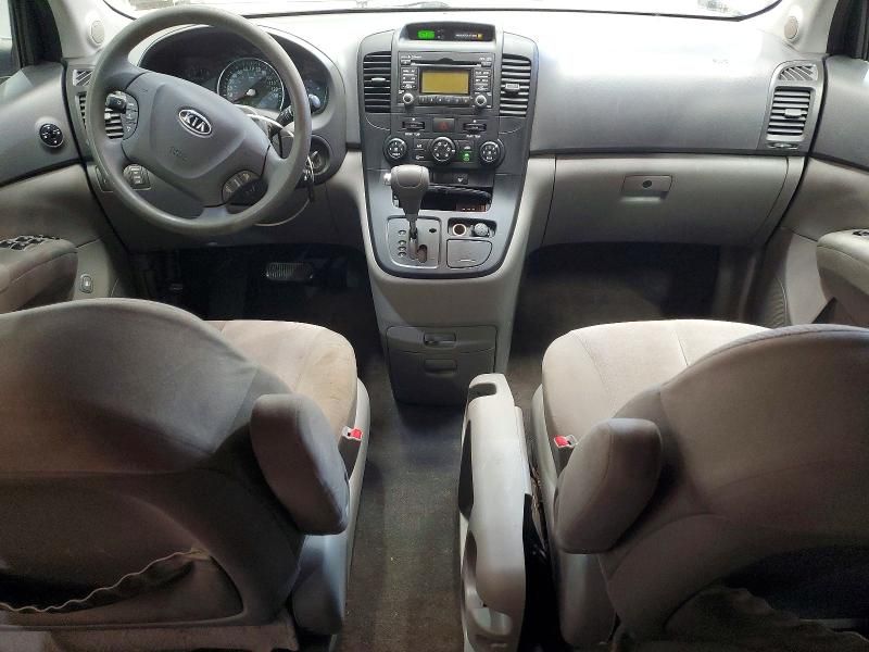 2012 KIA Sedona lx