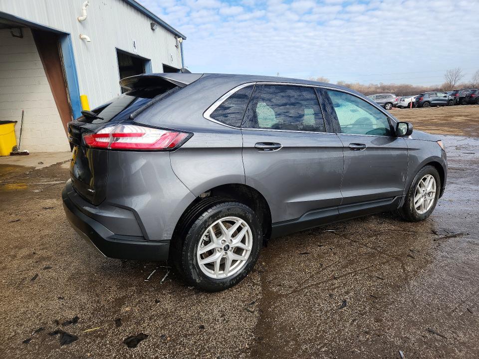 2023 Ford Edge sel