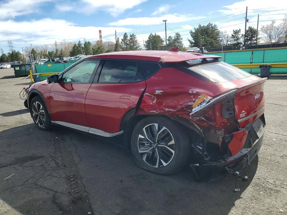 2022 KIA EV6 Light
