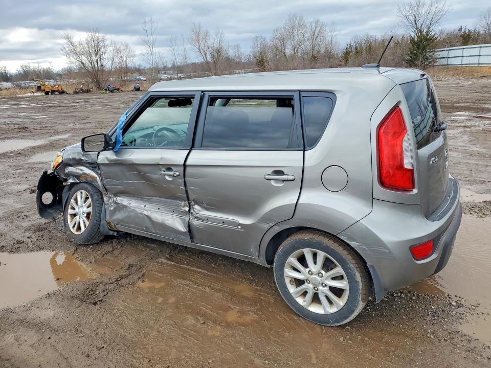 2013 KIA Soul +