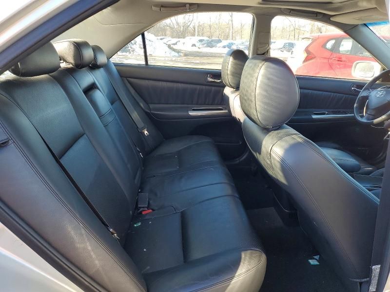 2005 Toyota Camry se