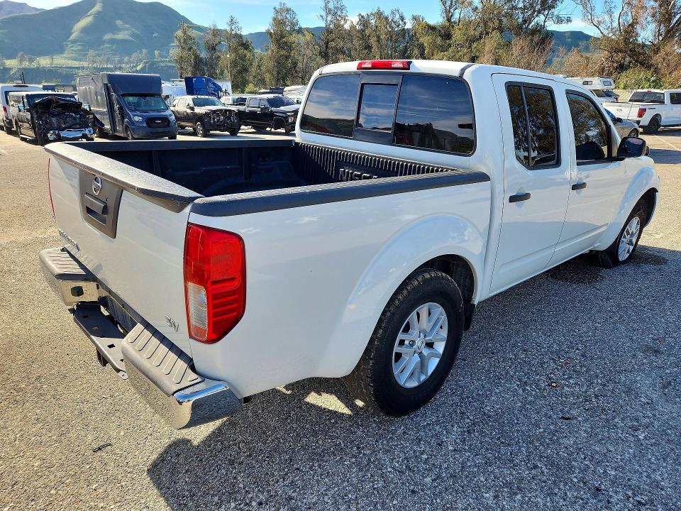 2016 Nissan Frontier SV