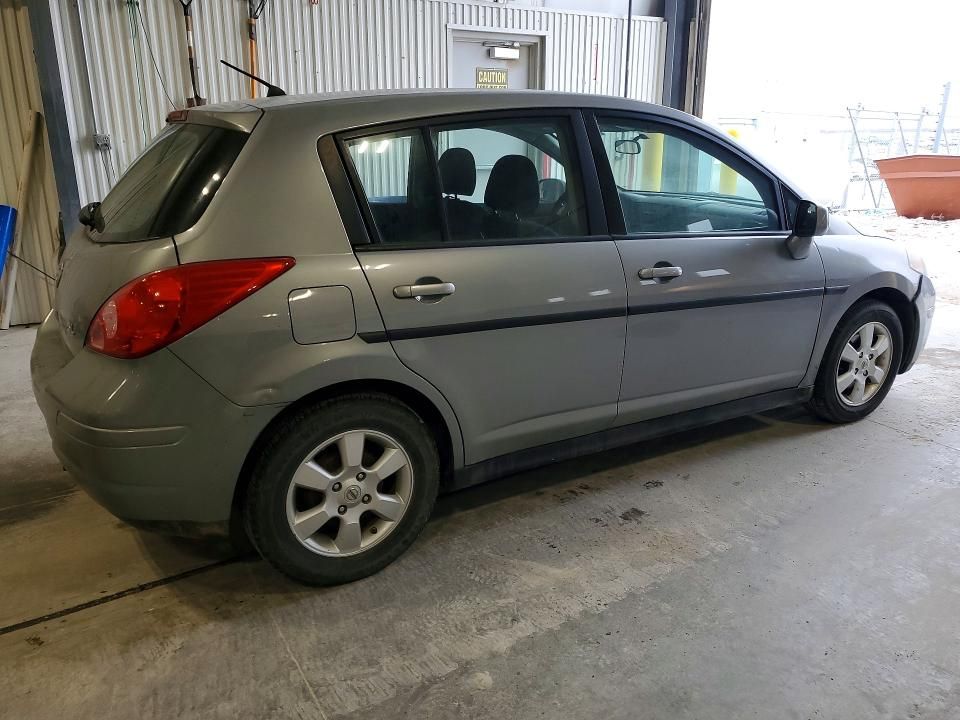 2009 Nissan Versa s