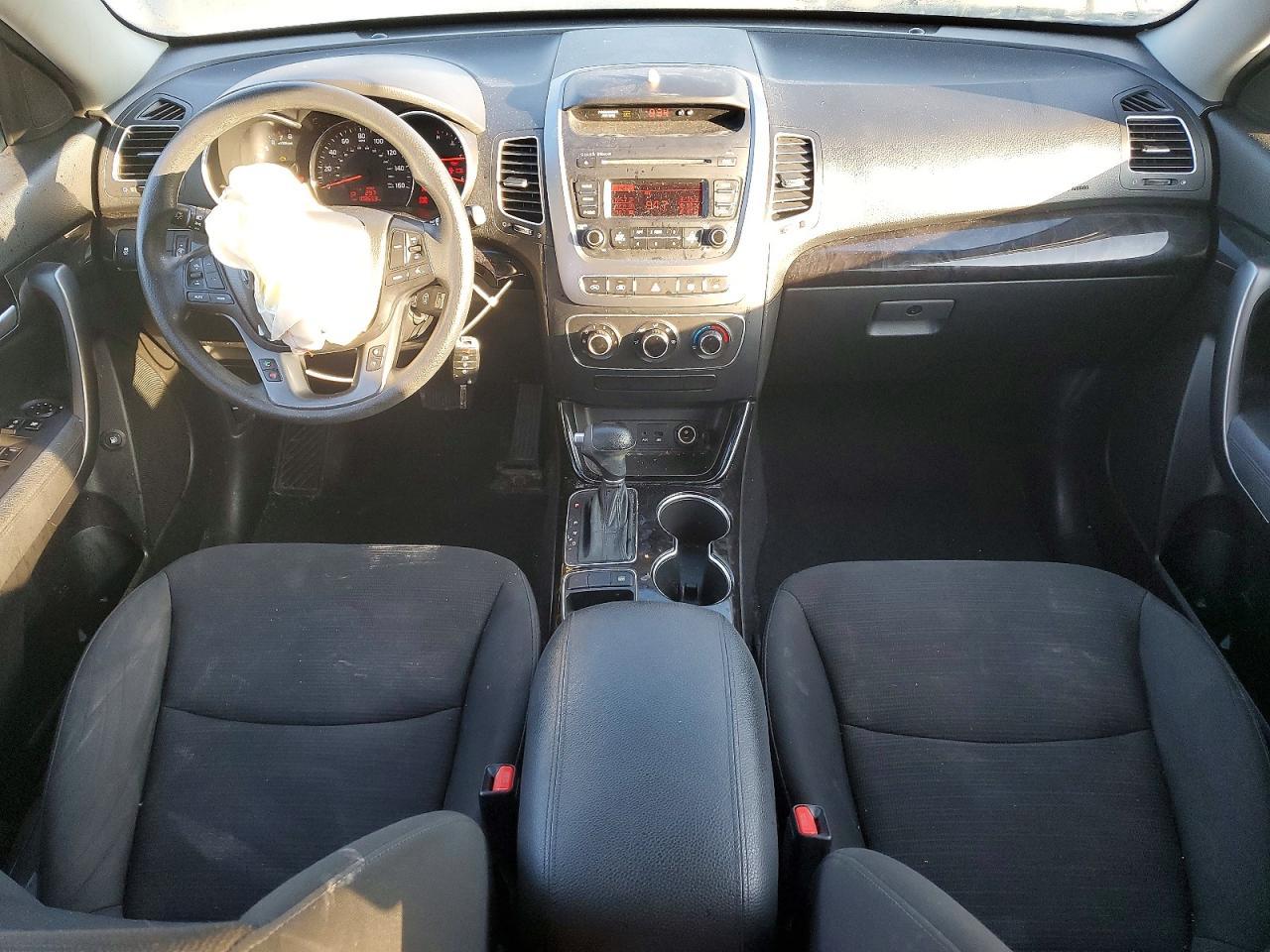 2014 KIA Sorento lx