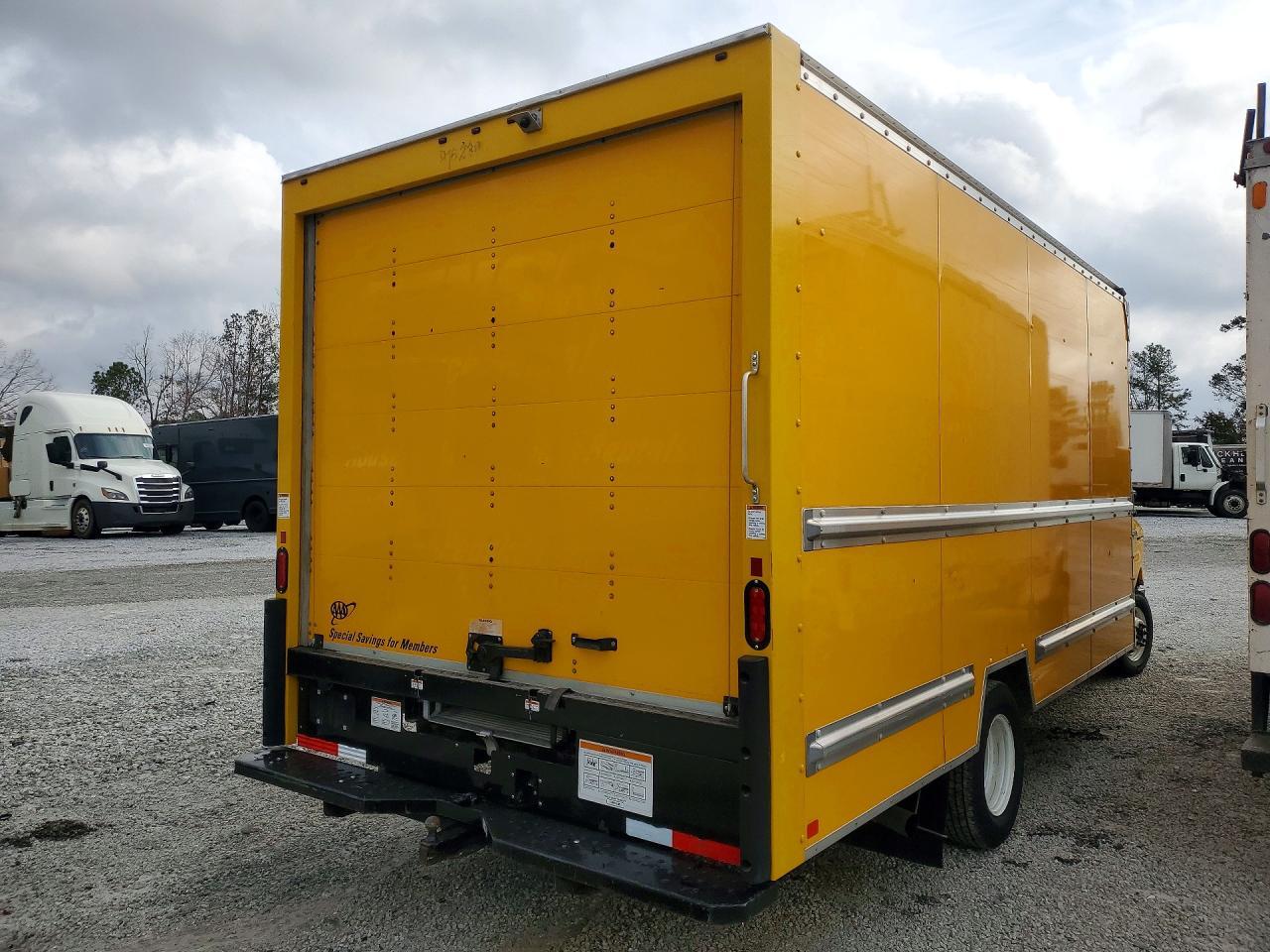 2023 Ford E350 BOX Truck
