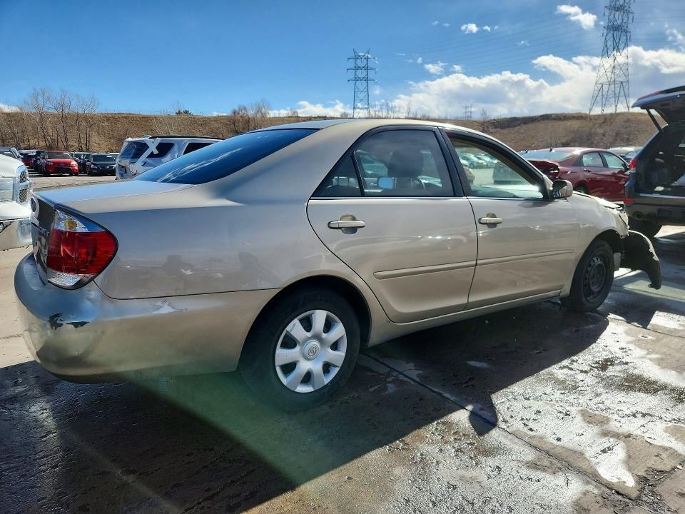 2006 Toyota Camry le