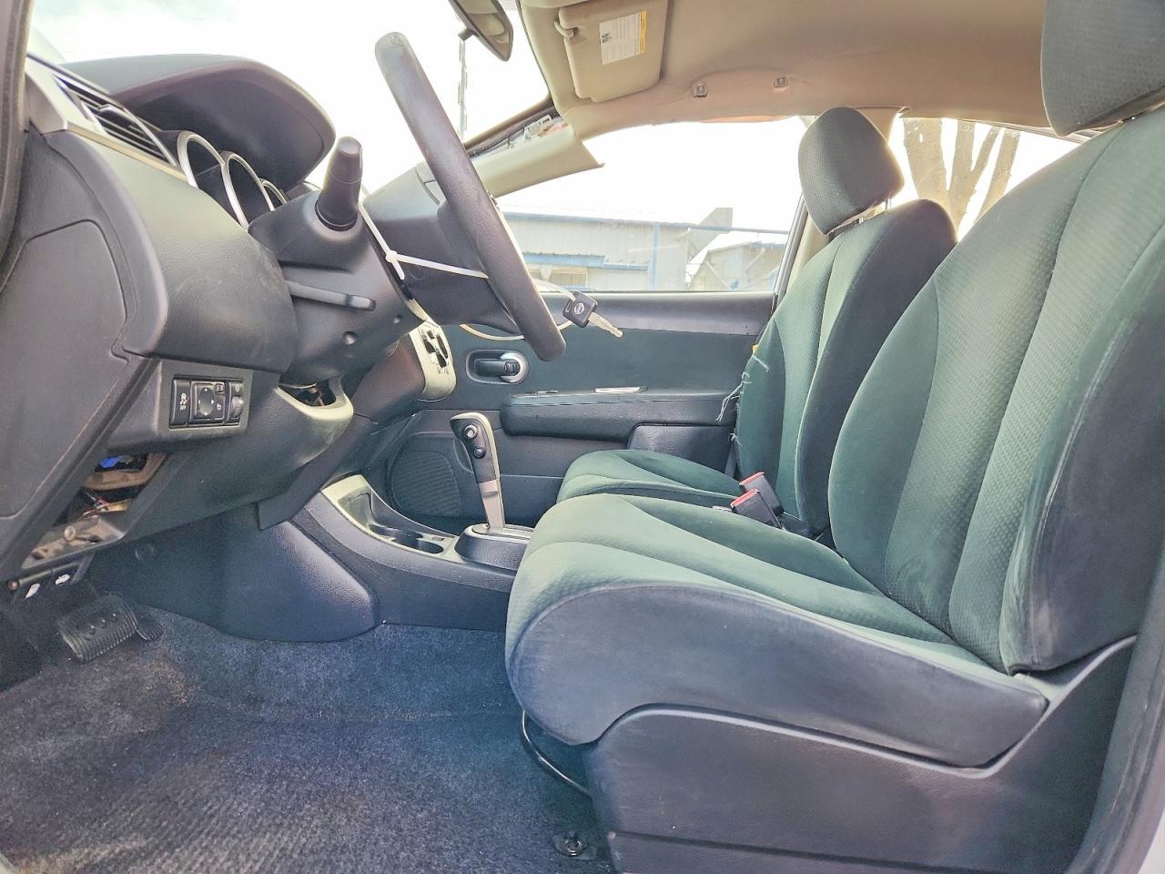 2012 Nissan Versa s
