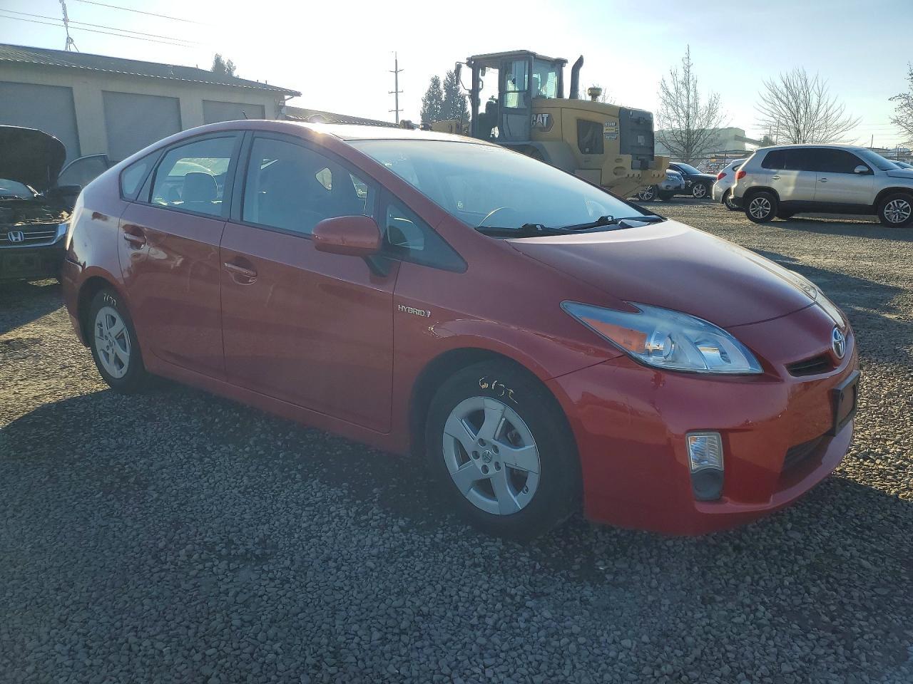 2010 Toyota Prius iii