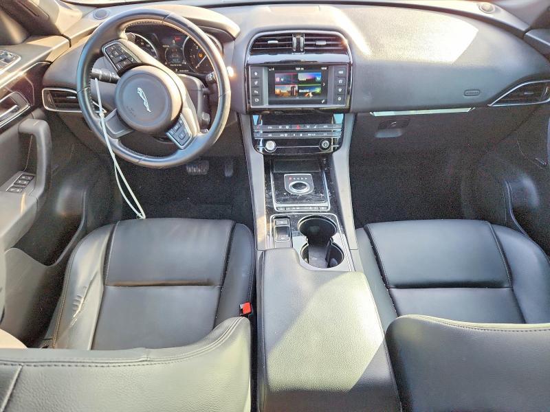 2017 Jaguar F-pace Premium