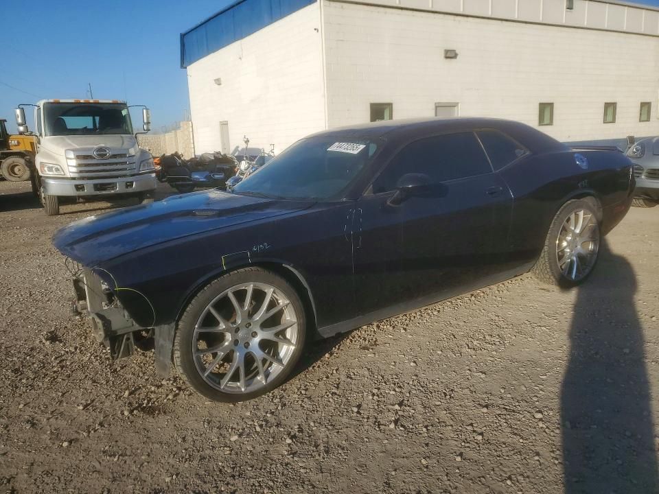 2012 Dodge Challenger sxt