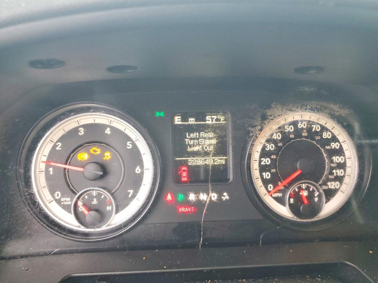 2015 Dodge Ram 1500 slt