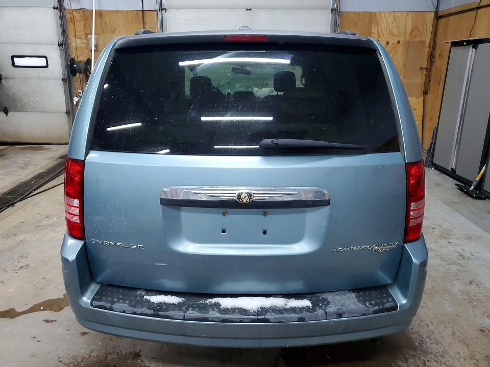 2009 Chrysler Town & Country Touring