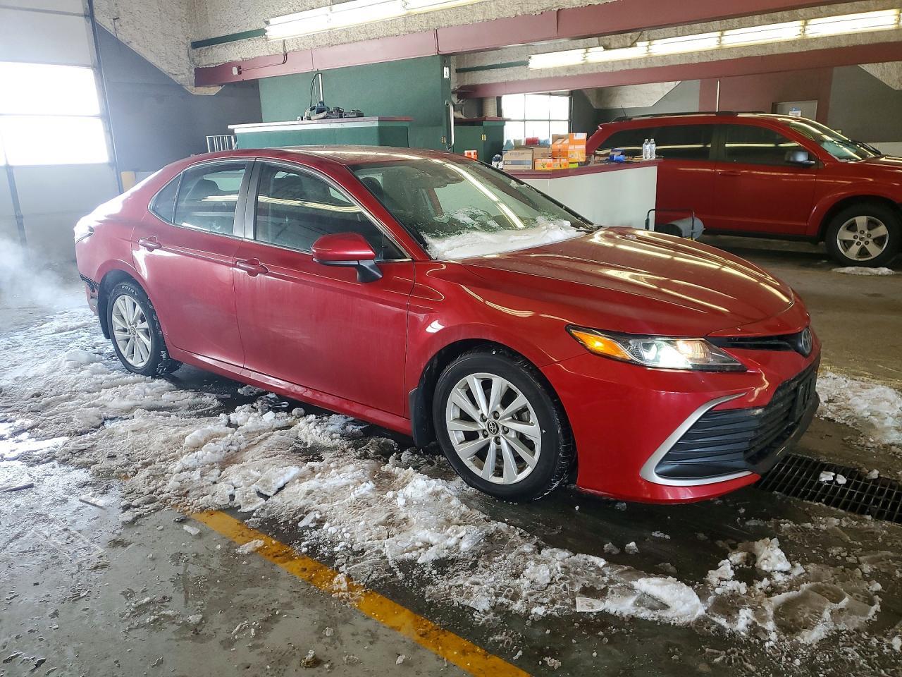 2023 Toyota Camry le