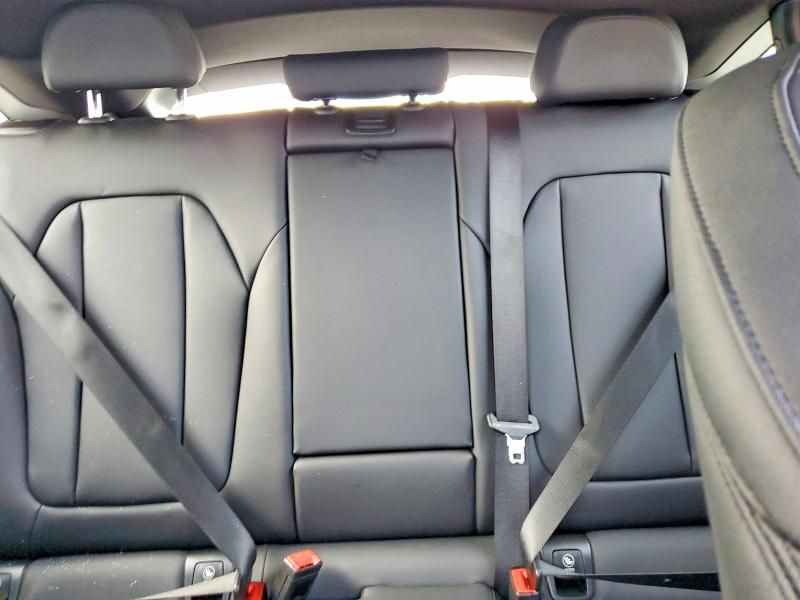 2021 BMW X4 Xdrive30i