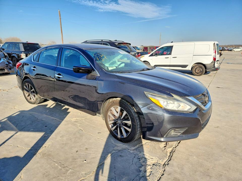 2017 Niss Altima 2.5 sv