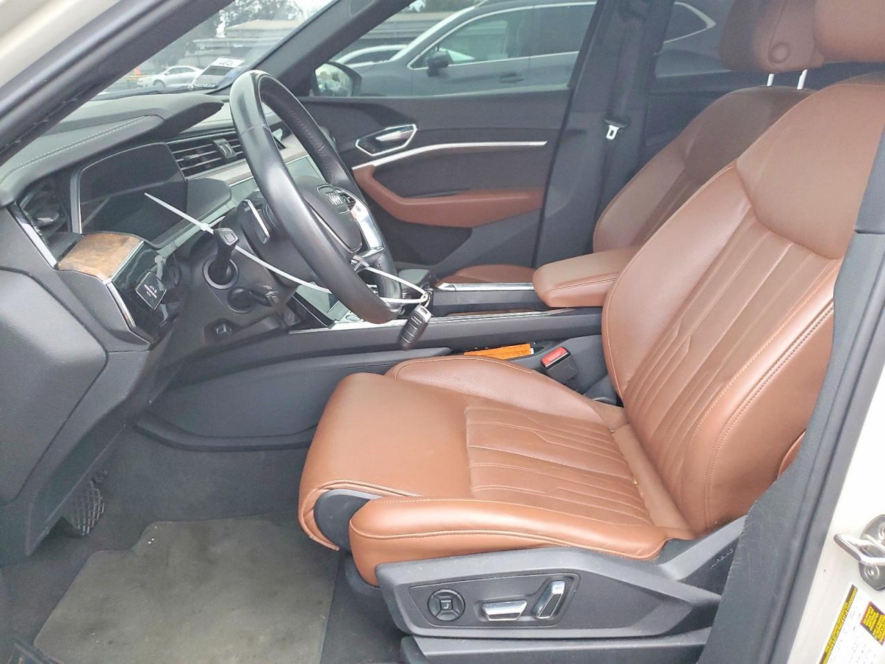 2019 Audi E-tron Prestige