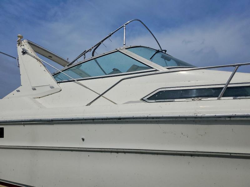 1990 Sea Ray Boat