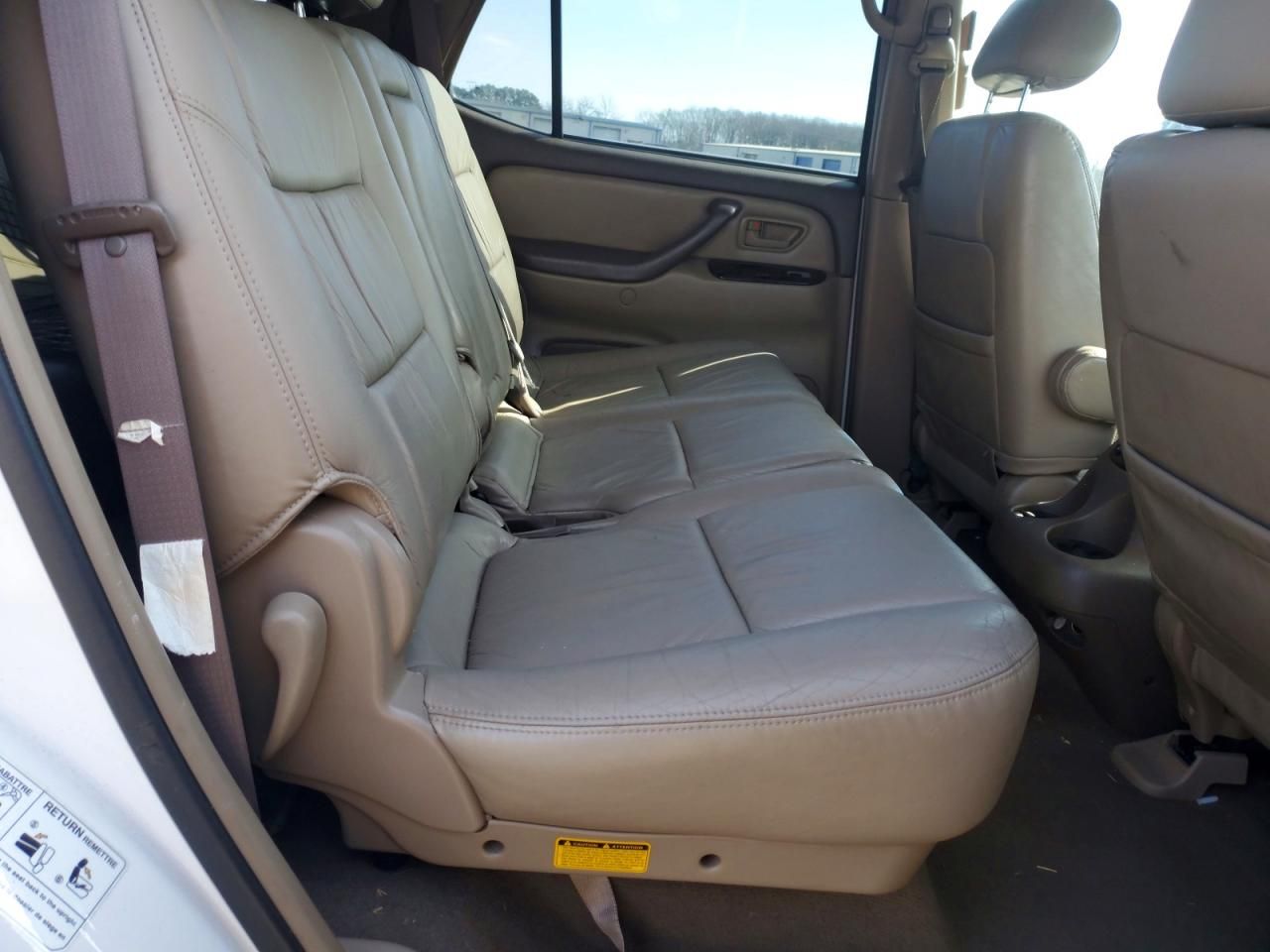2002 Toyota Sequoia SR5
