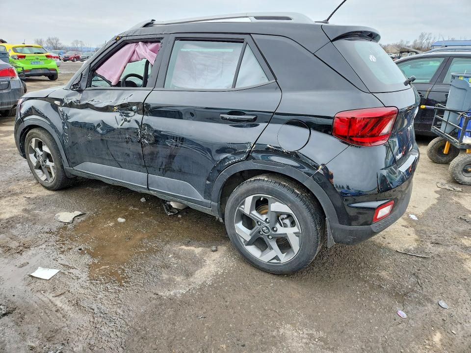 2025 Hyundai Venue sel