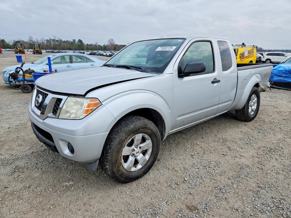 2012 Nissan Frontier sv