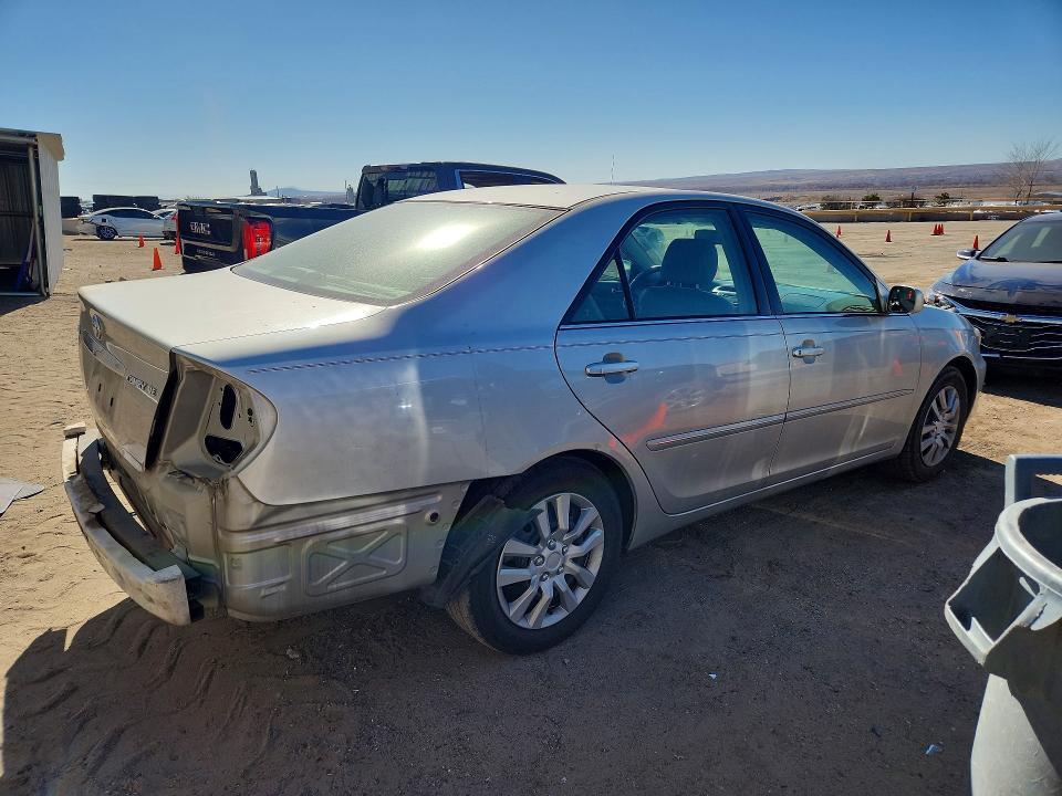 2002 Toyota Camry le