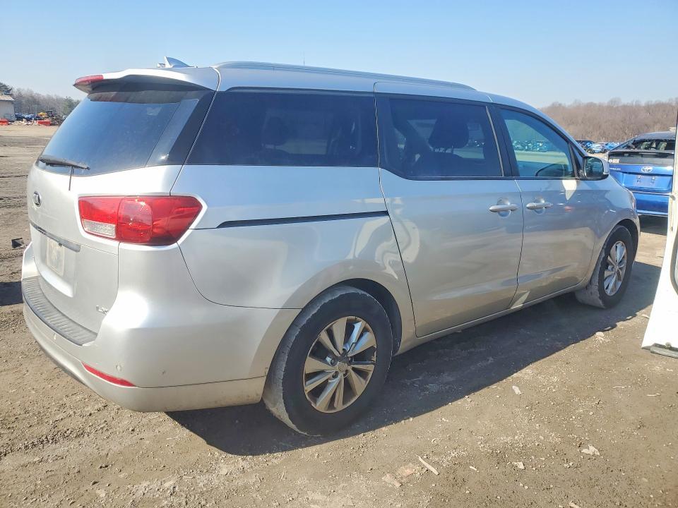 2016 KIA Sedona lx
