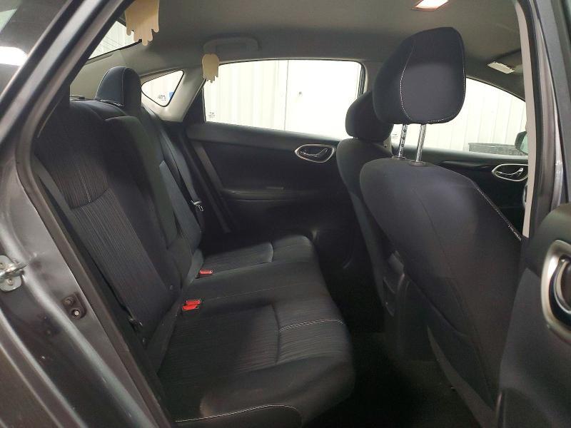 2016 Nissan Sentra sv