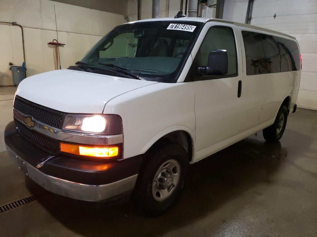 2018 Chevrolet Express G3500 LT