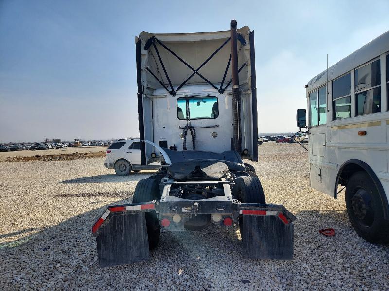 2017 Peterbilt 579 Semi Truck