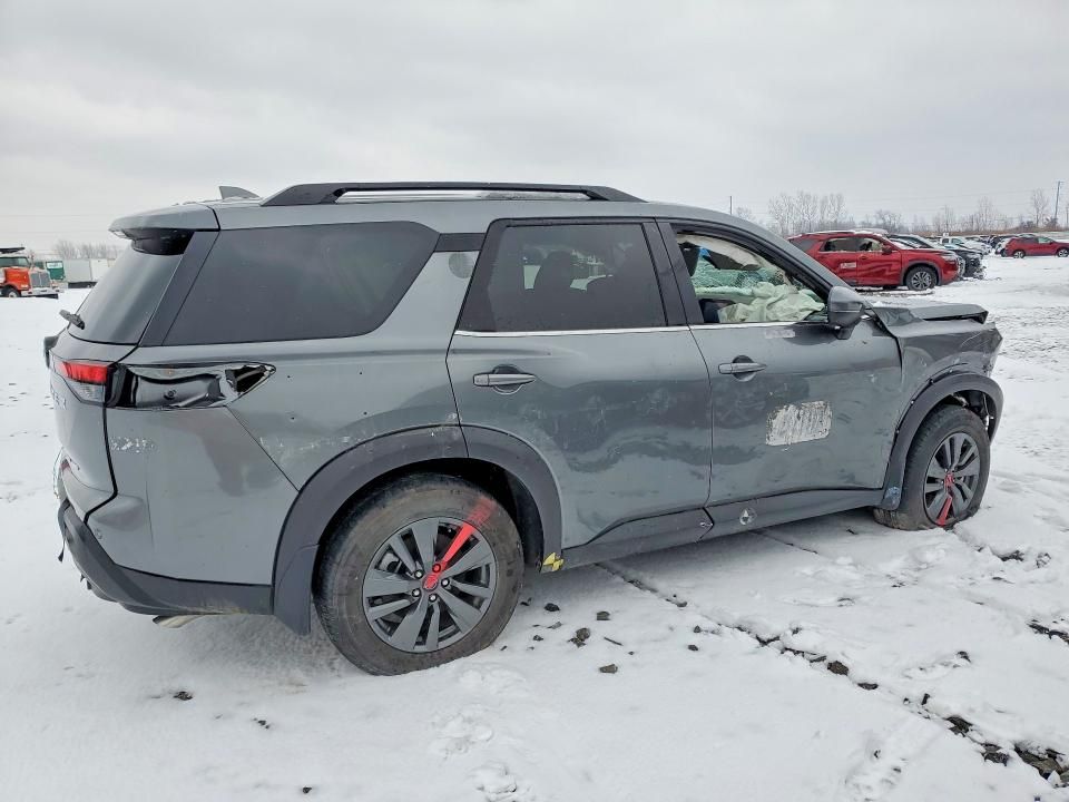 2022 Nissan Pathfinder sv 4WD