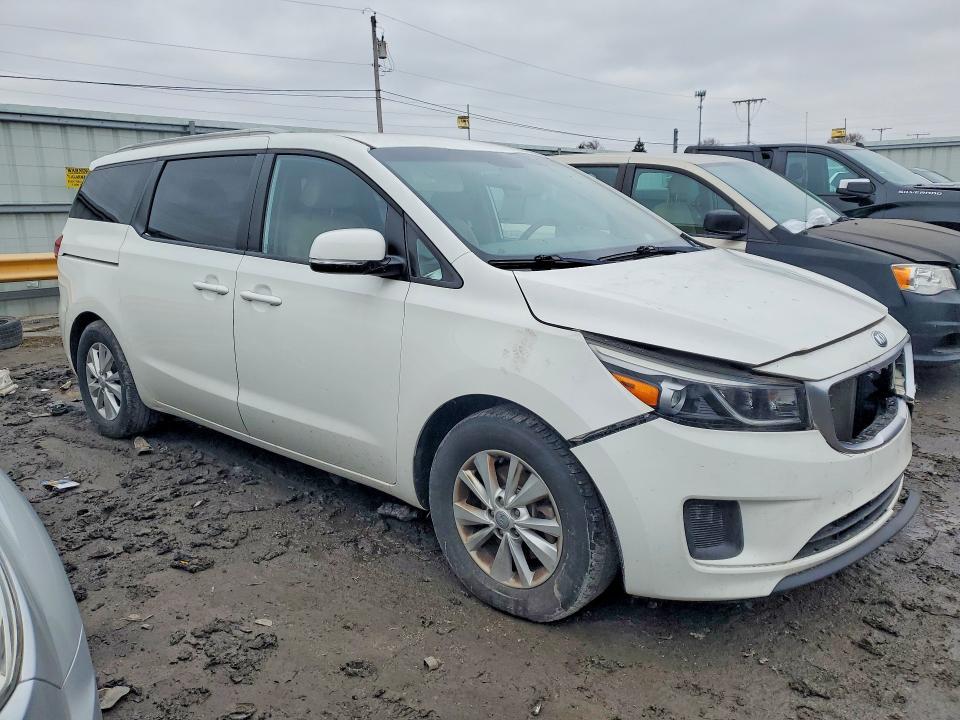 2015 KIA Sedona lx