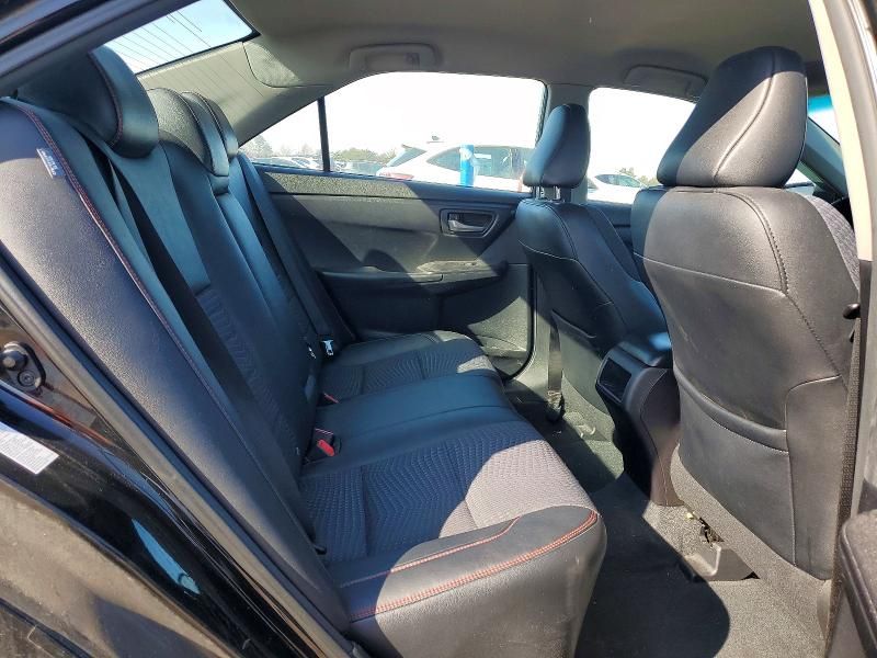 2015 Toyota Camry le