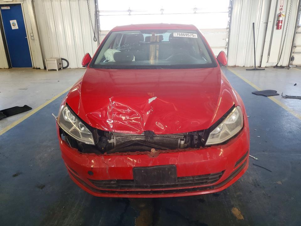 2016 Volkswagen Golf s