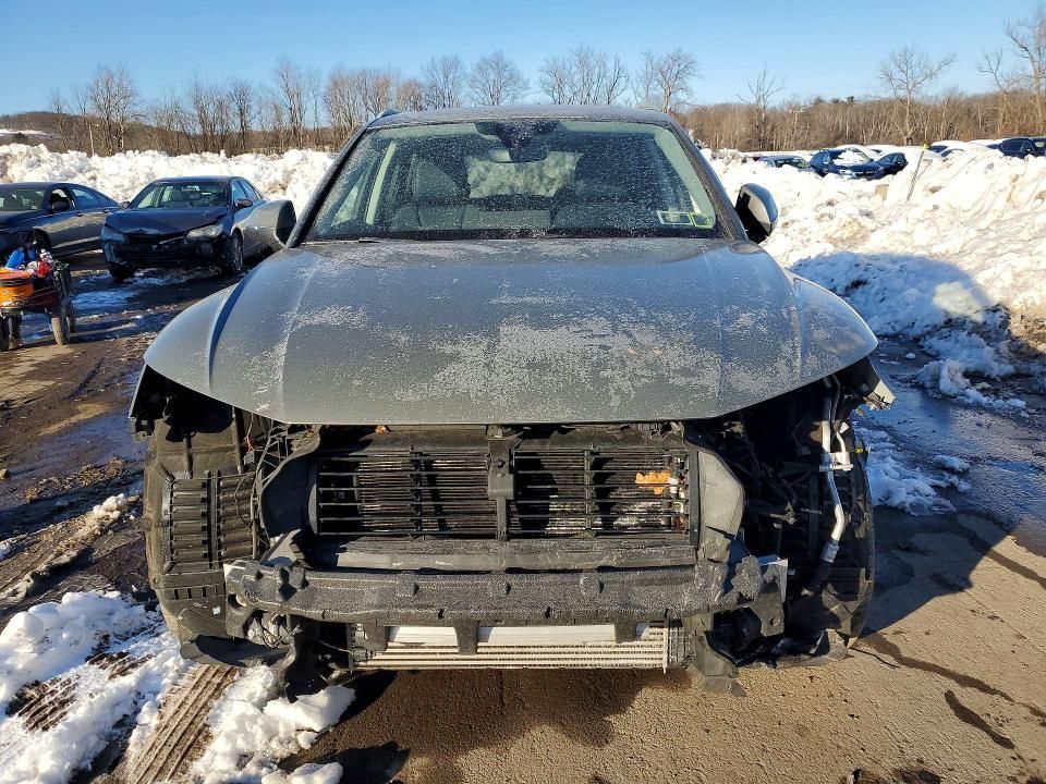 2024 Audi Q5 Premium Plus 45