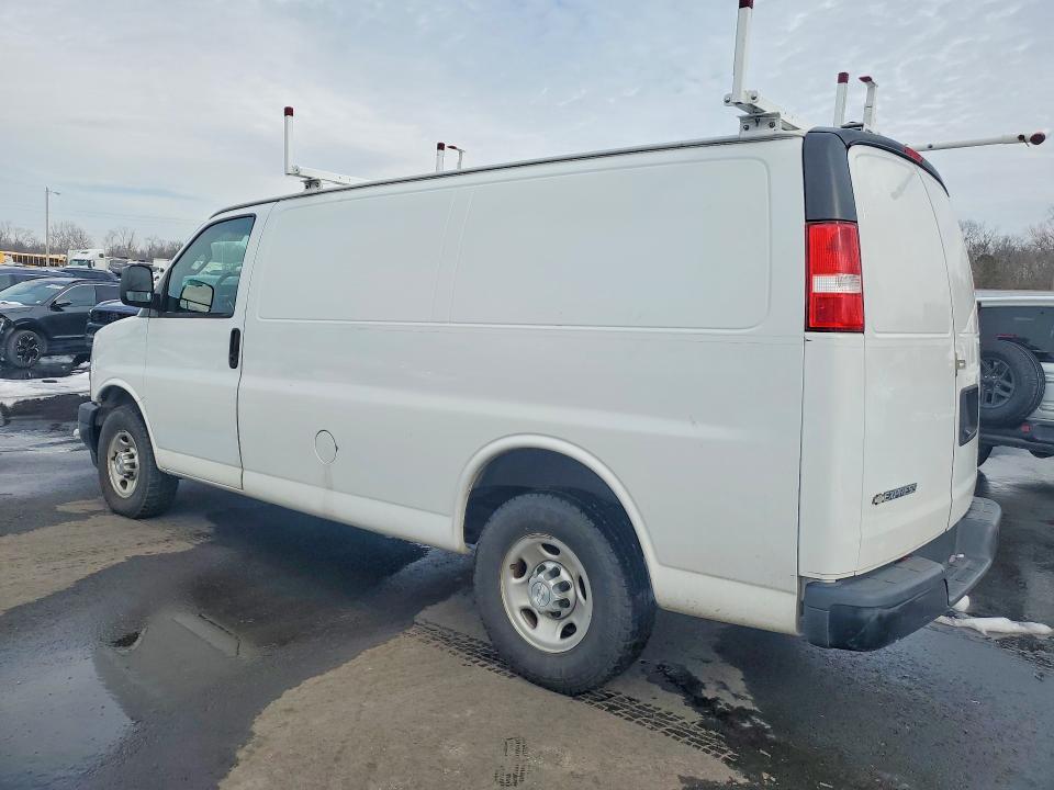 2018 Chevrolet Express G2500
