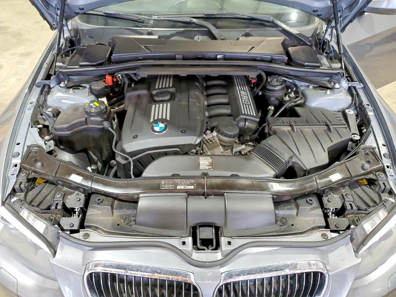 2012 BMW 328 i